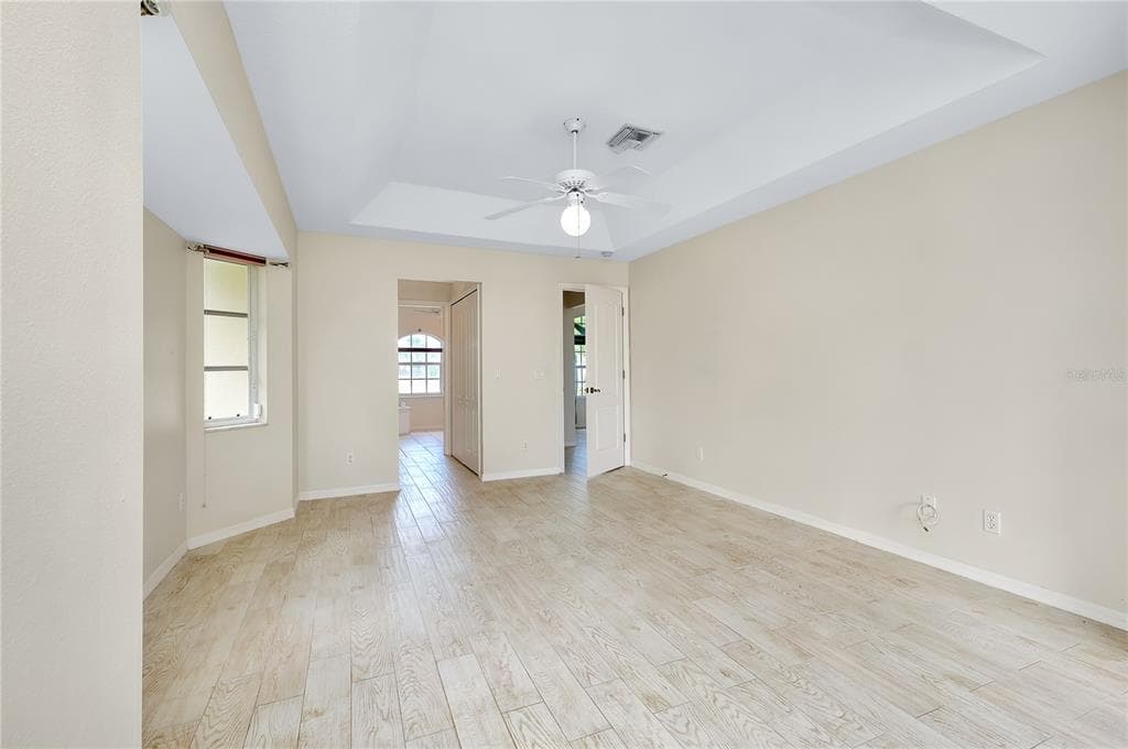 15140 LYNEBURG AVENUE photo 23
