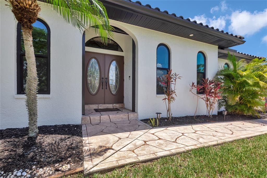 355 TRIESTE DRIVE 3