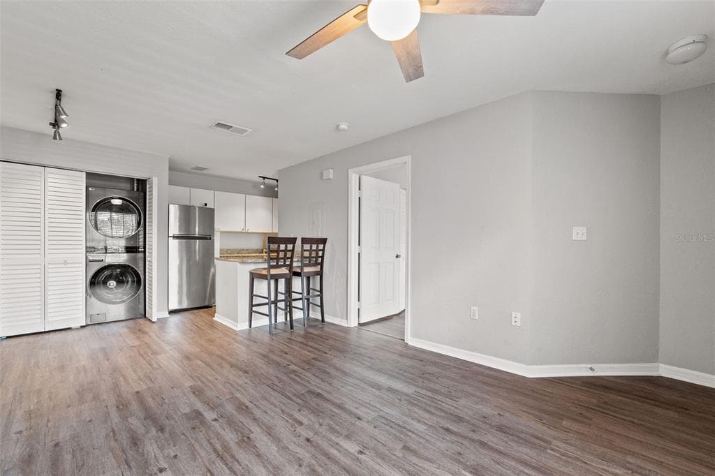 9042 LAKE CHASE ISLAND WAY photo 6