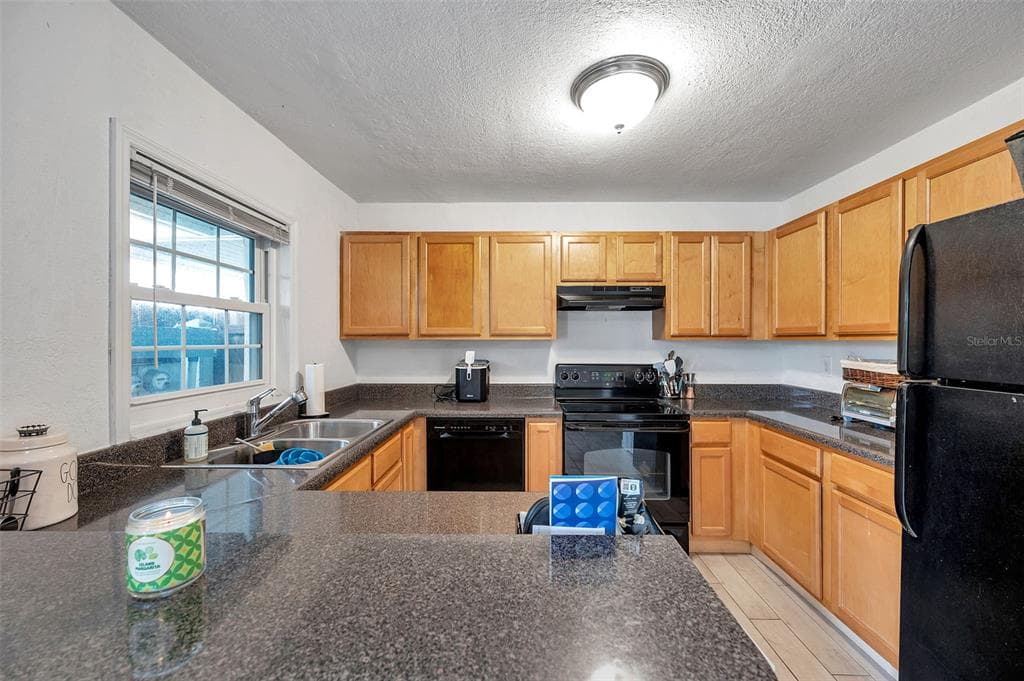 121 SEAHORSE DRIVE SE A photo 9