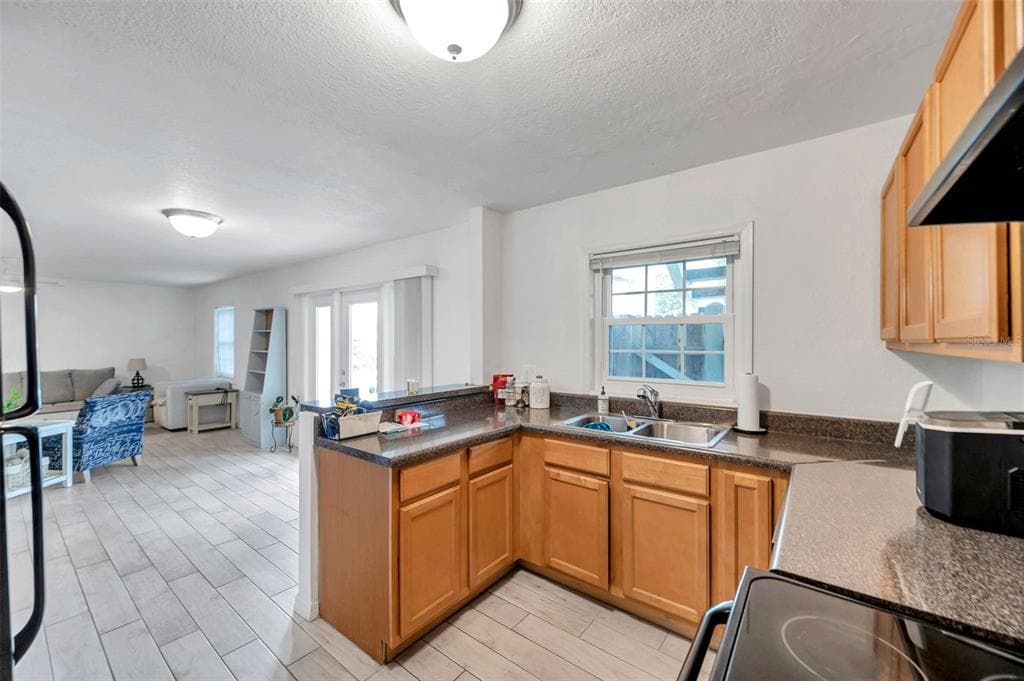 121 SEAHORSE DRIVE SE A photo 11