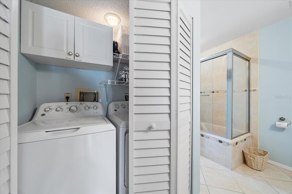 425 CERROMAR TERRACE 359 photo 24