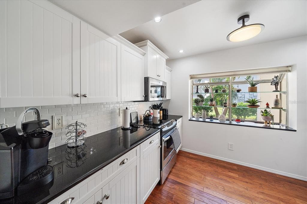 425 CERROMAR TERRACE 359 photo 10