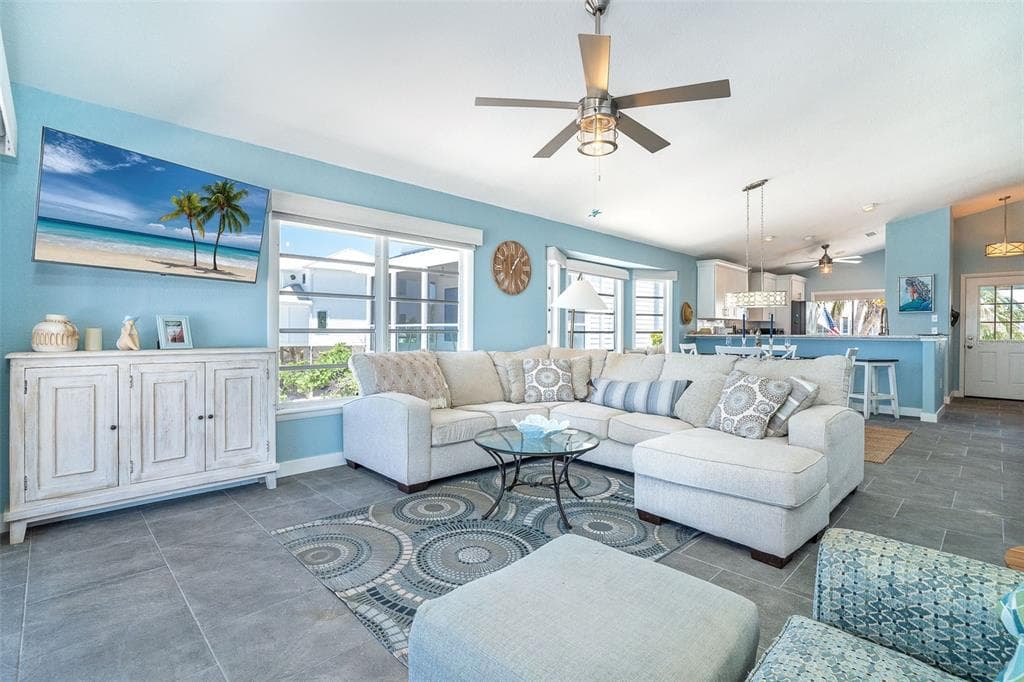 301 S GULF BOULEVARD 407 photo 20