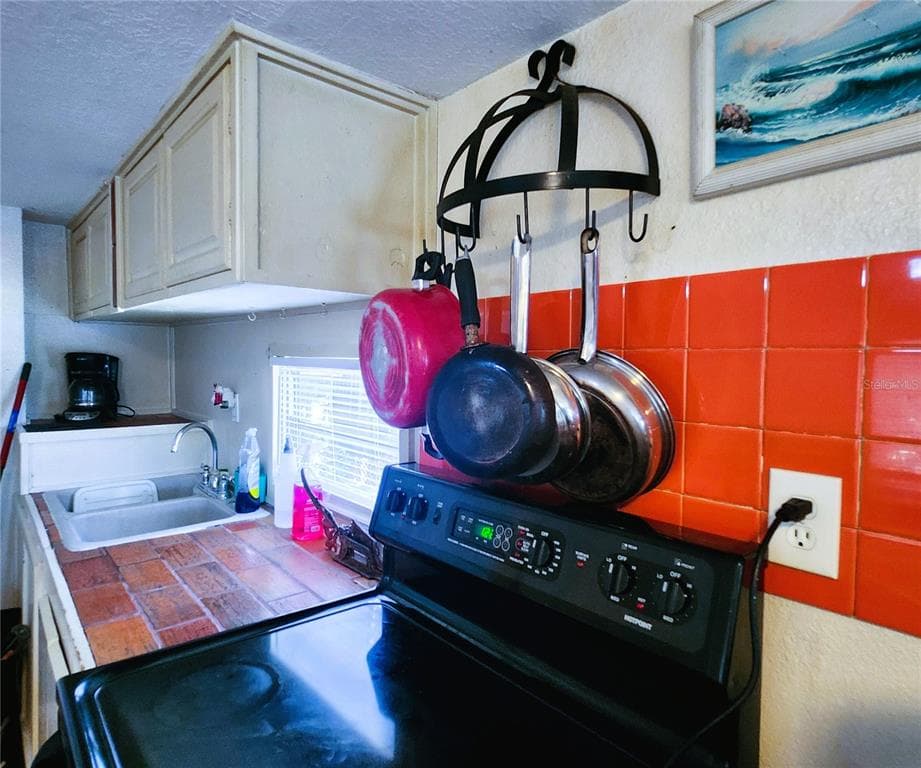 6977 EDGEWATER DRIVE photo 22