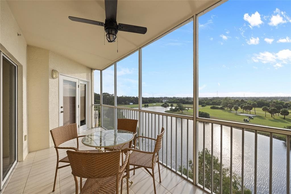 1200 COUNTRY CLUB DRIVE 5402 photo 1