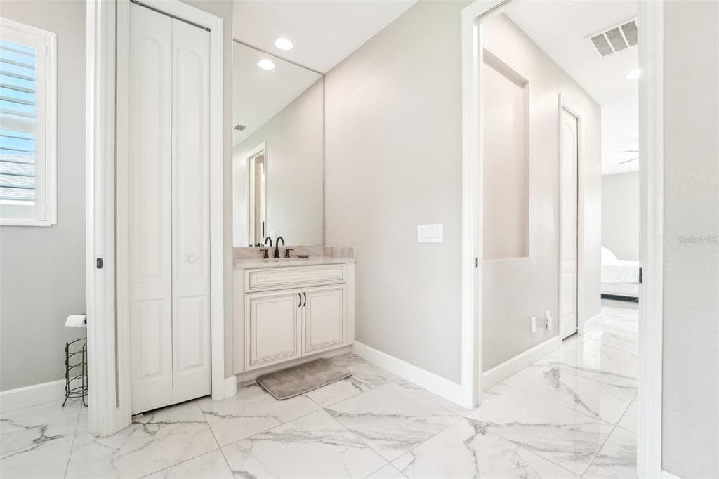 332 MCCABE STREET photo 17
