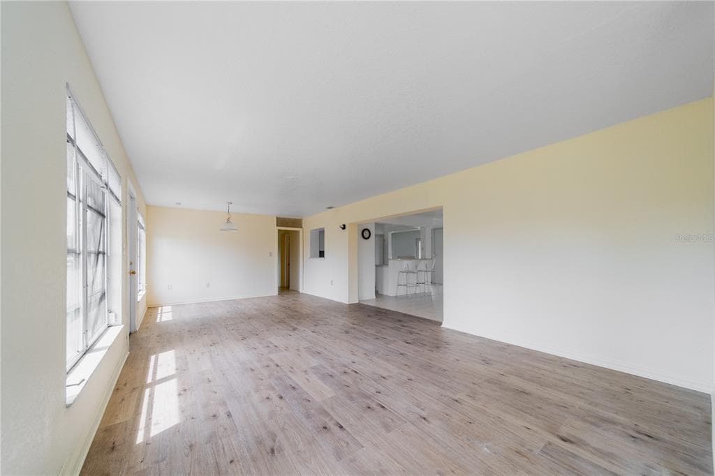 4045 CONWAY BOULEVARD photo 21