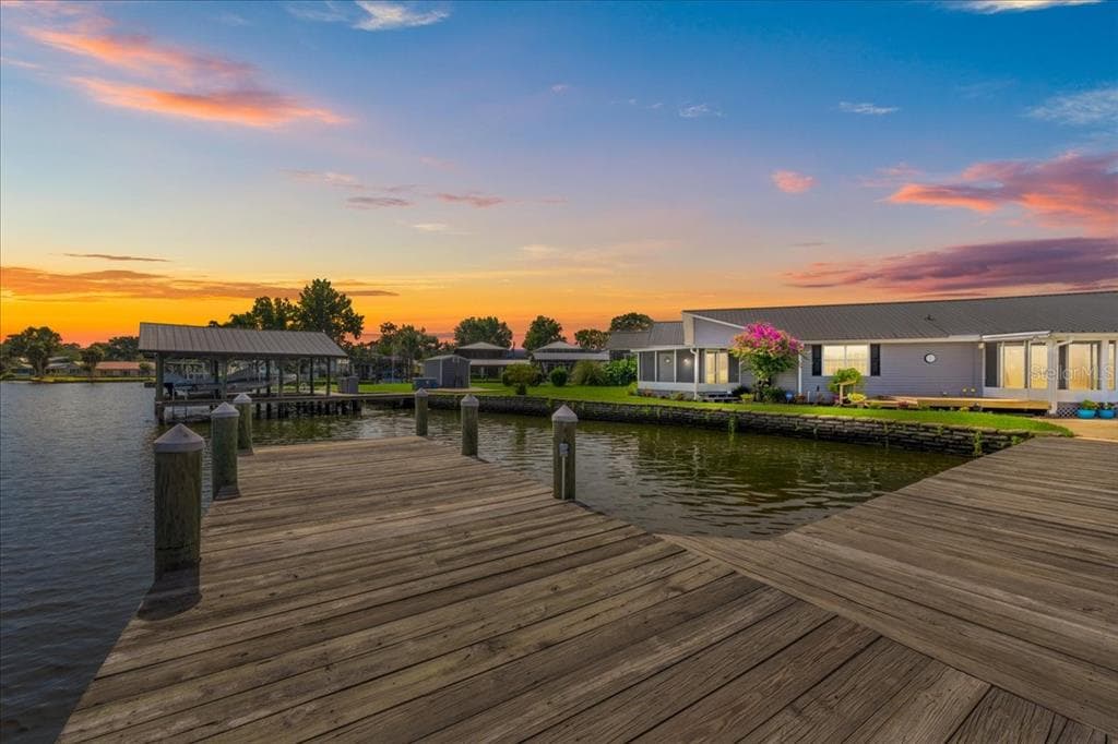 164 MOONLITE DRIVE 2