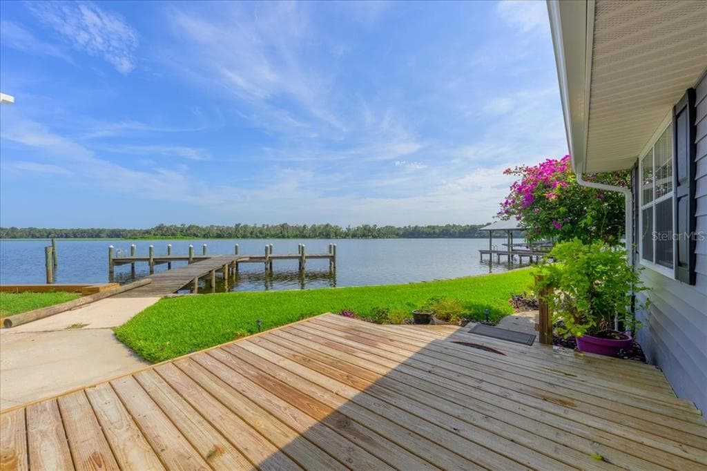 164 MOONLITE DRIVE 4
