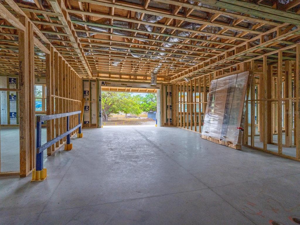 600 N JACKSON ROAD photo 24