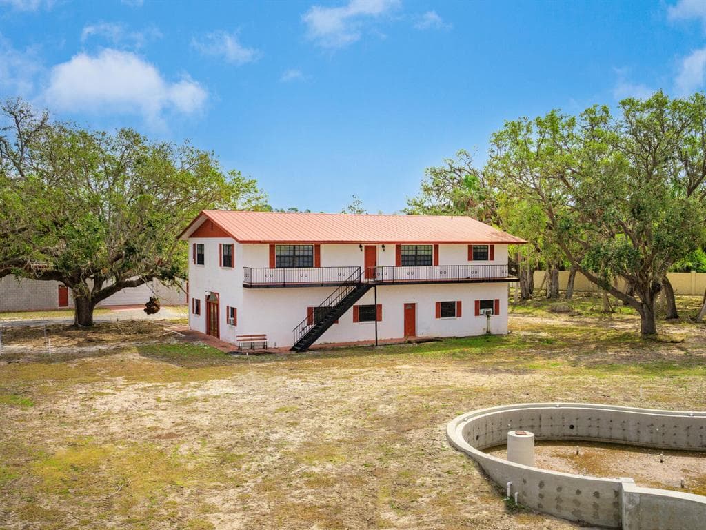 600 N JACKSON ROAD photo 25