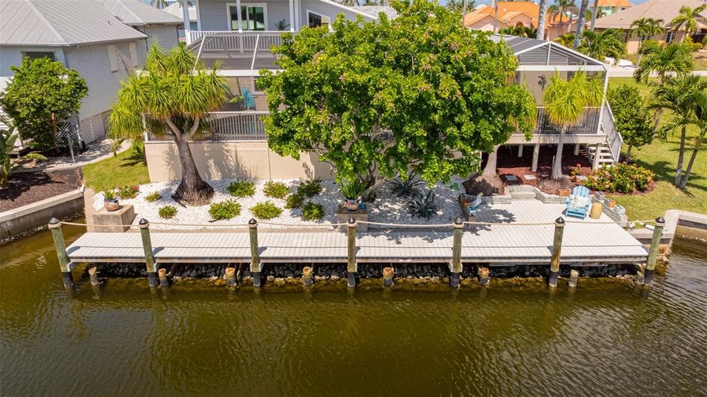 2372 CHERIMOYA LANE 5