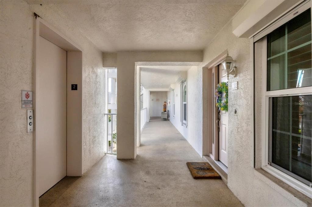 1250 W MARION AVENUE 122 photo 9