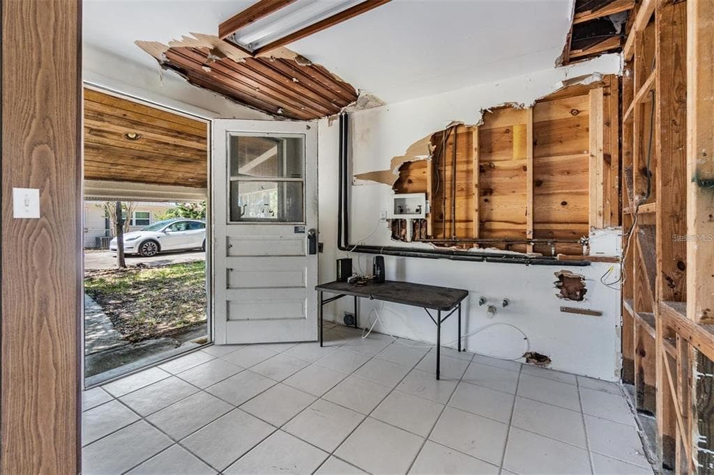 2620 TRENT ROAD photo 2
