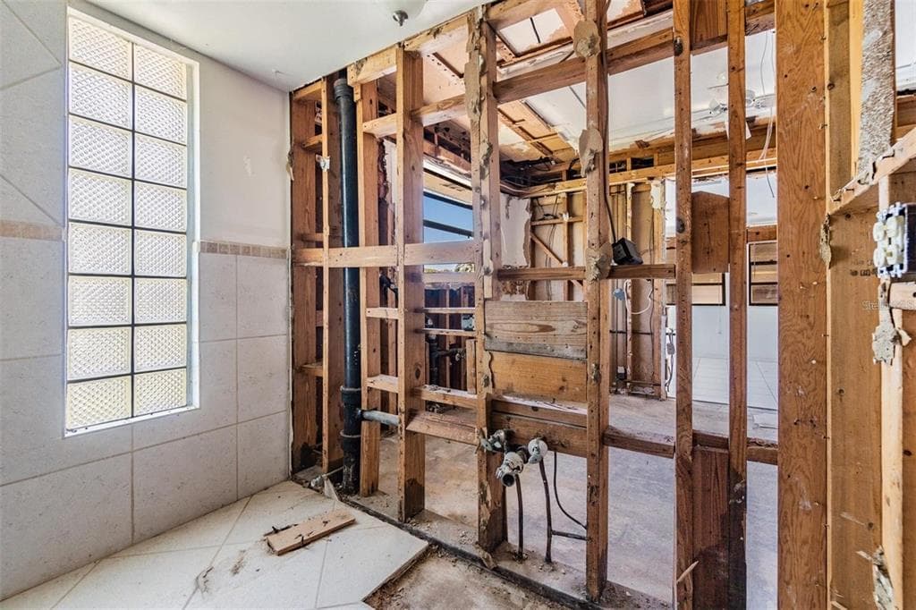 2620 TRENT ROAD photo 8