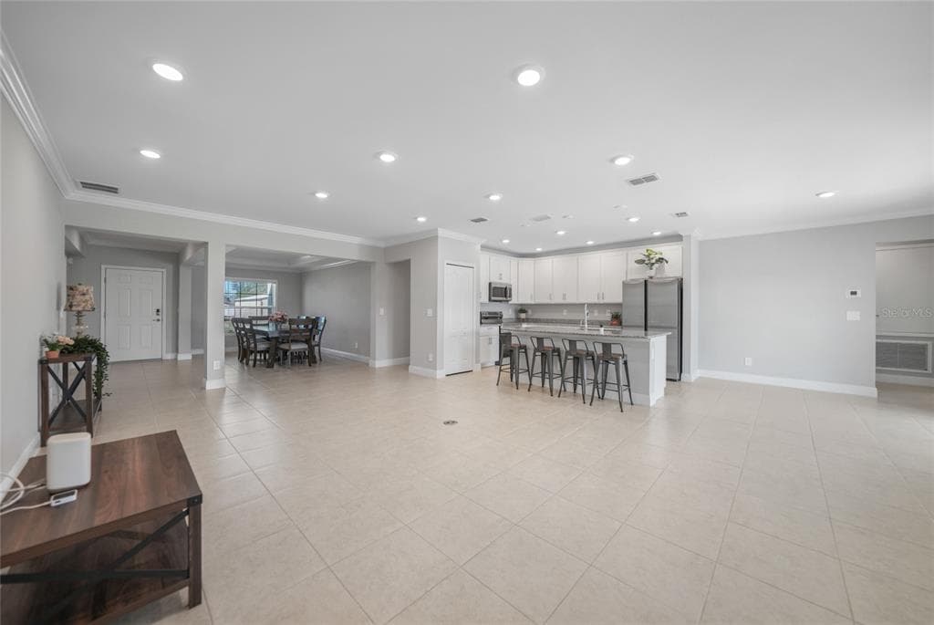 521 W TARPON BOULEVARD NW photo 9