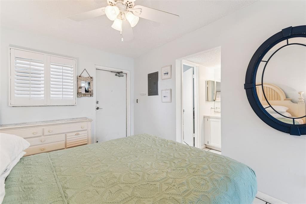 800 BAYWAY BOULEVARD 17 photo 23