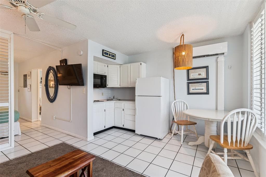 800 BAYWAY BOULEVARD 17 photo 14