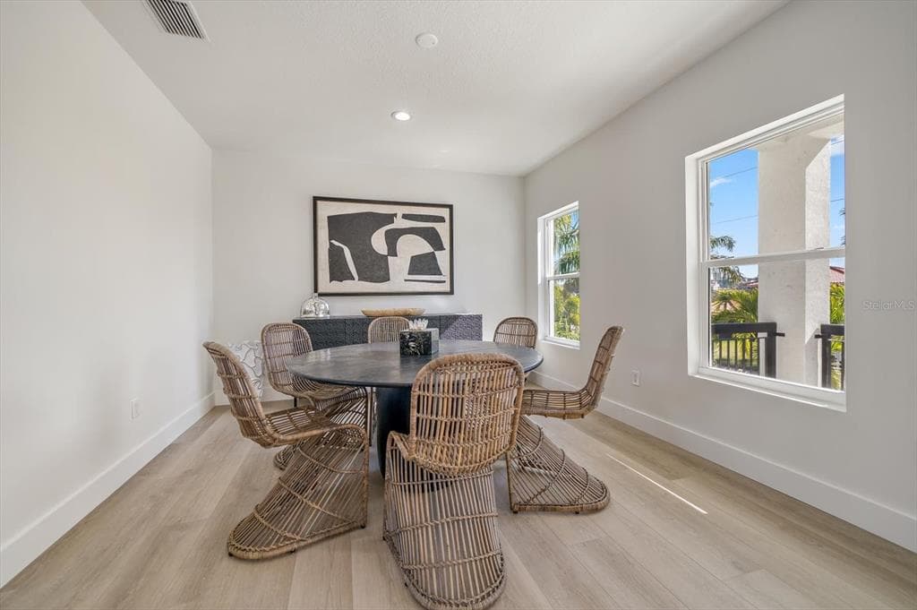 116 DEVON DRIVE 3