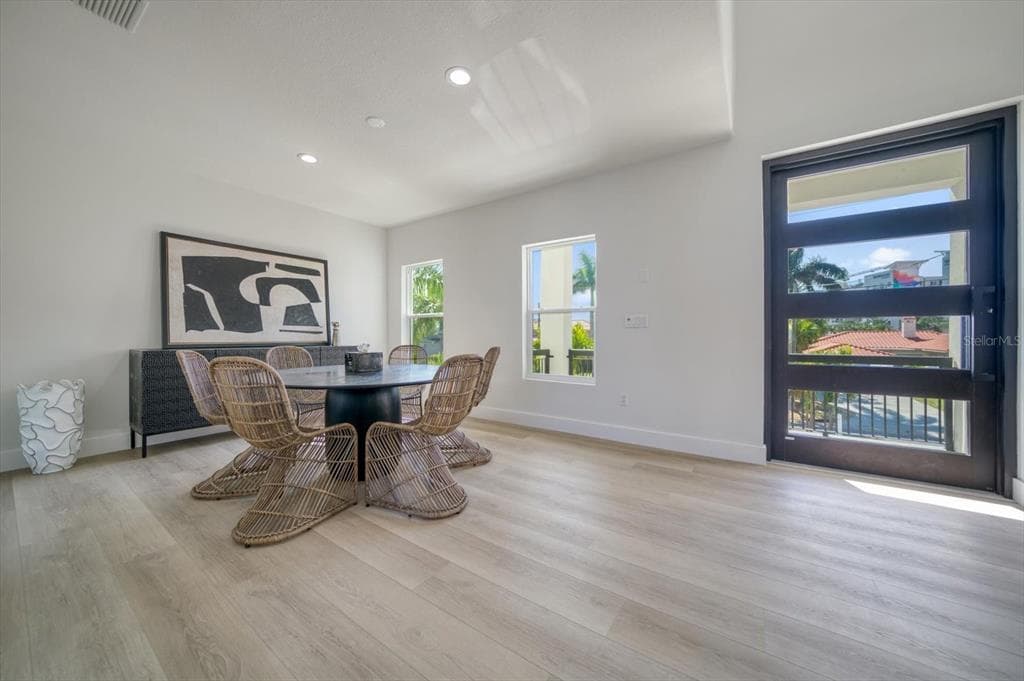 116 DEVON DRIVE 5