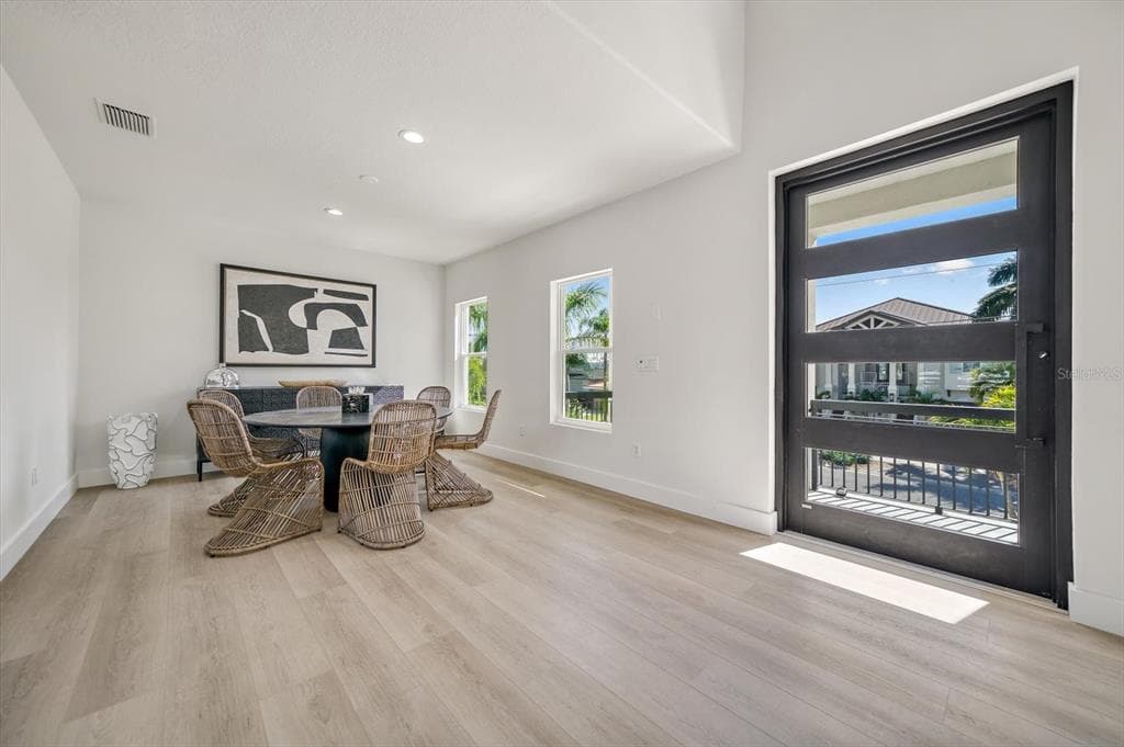 116 DEVON DRIVE 4