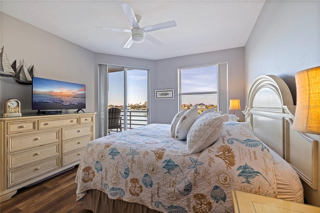 7902 SAILBOAT KEY BOULEVARD S 206 photo 20