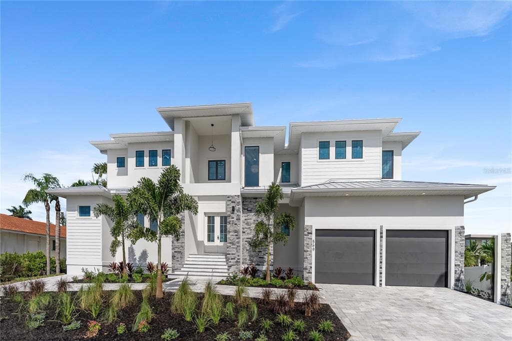 569 BAYVIEW DRIVE 5