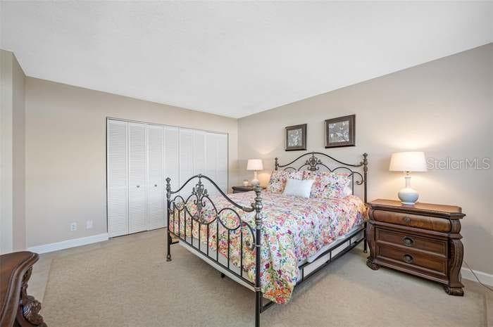 1351 GULF BOULEVARD 118 photo 16