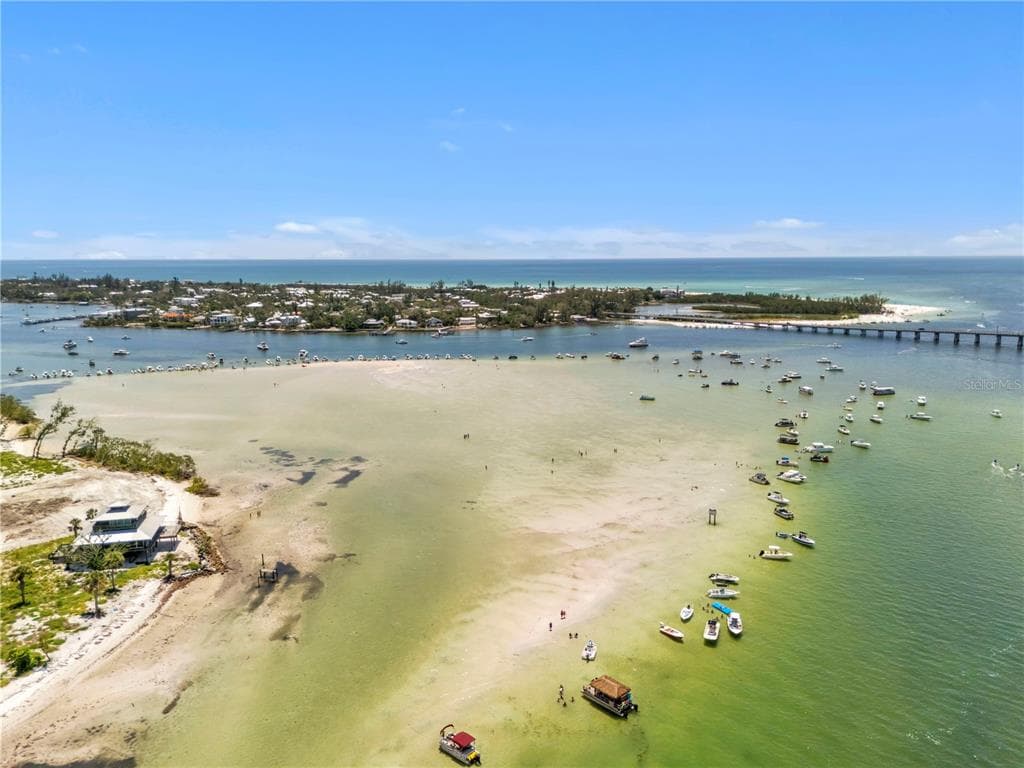 2600 HARBOURSIDE DRIVE R9 photo 20
