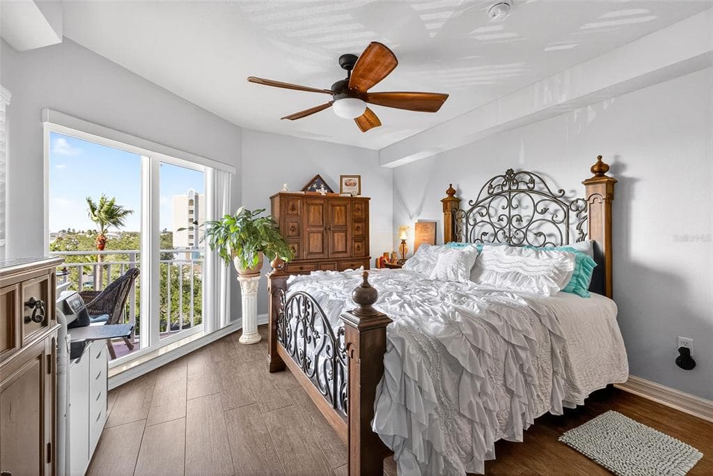 4516 SEAGULL DRIVE 519 photo 20