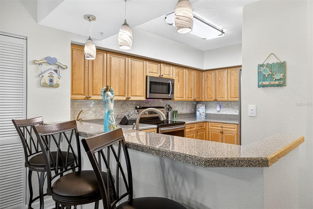 4516 SEAGULL DRIVE 519 photo 8