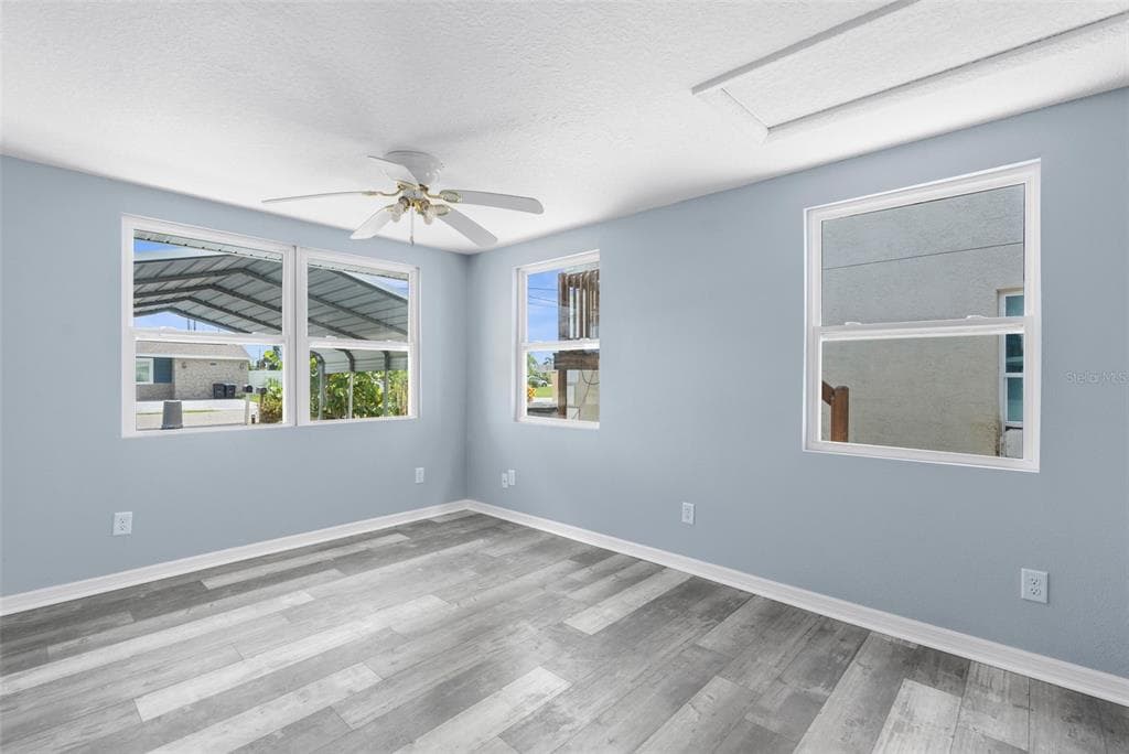 13531 DINGUS LANE 4