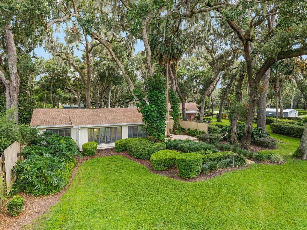 10745 SE SUNSET HARBOR ROAD 2