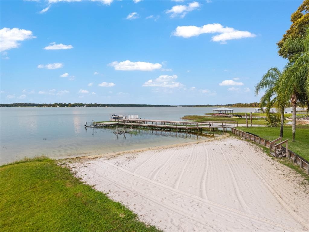 10745 SE SUNSET HARBOR ROAD photo 15