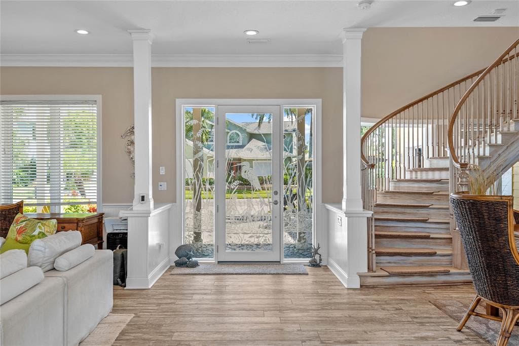 2012 SPYGLASS LANE photo 6