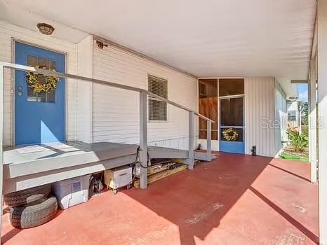 8442 BREEZE HILL DRIVE 3