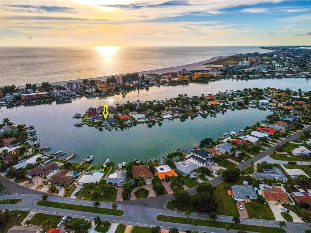 10103 TARPON DRIVE 1