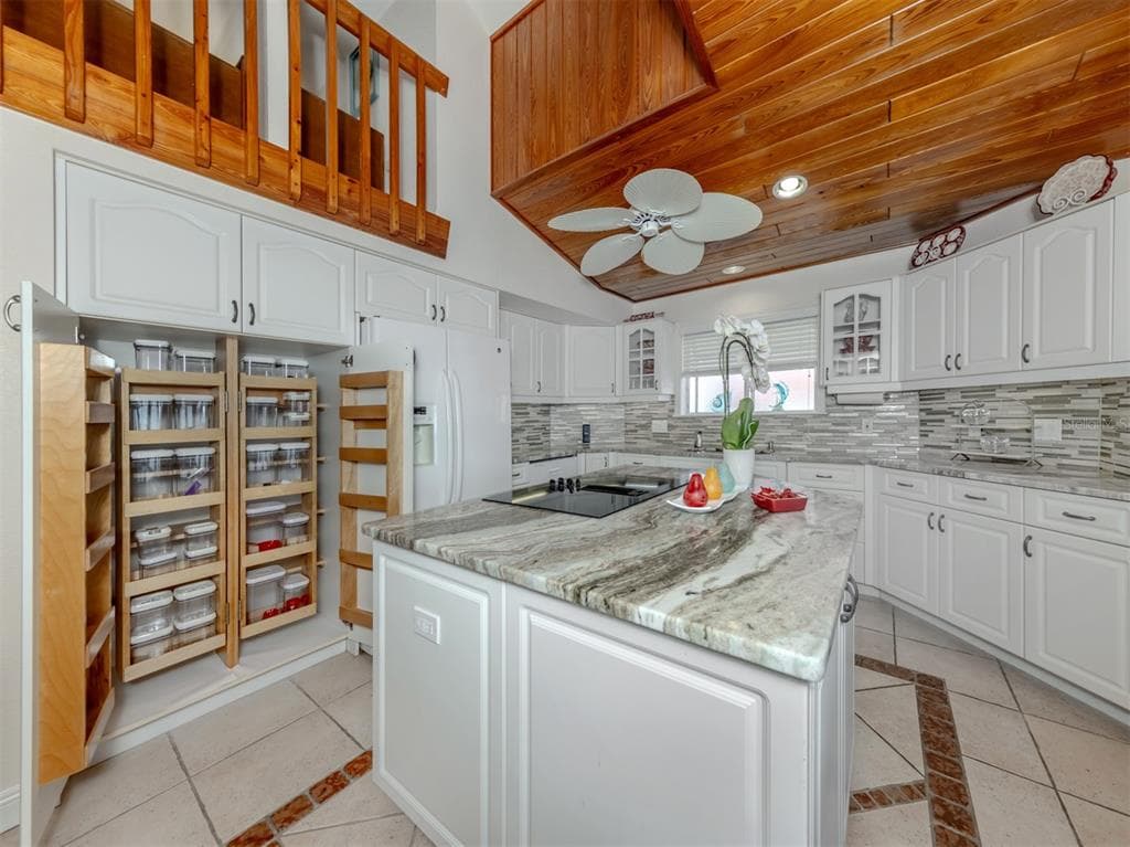 1400 BEACH ROAD 3 photo 13