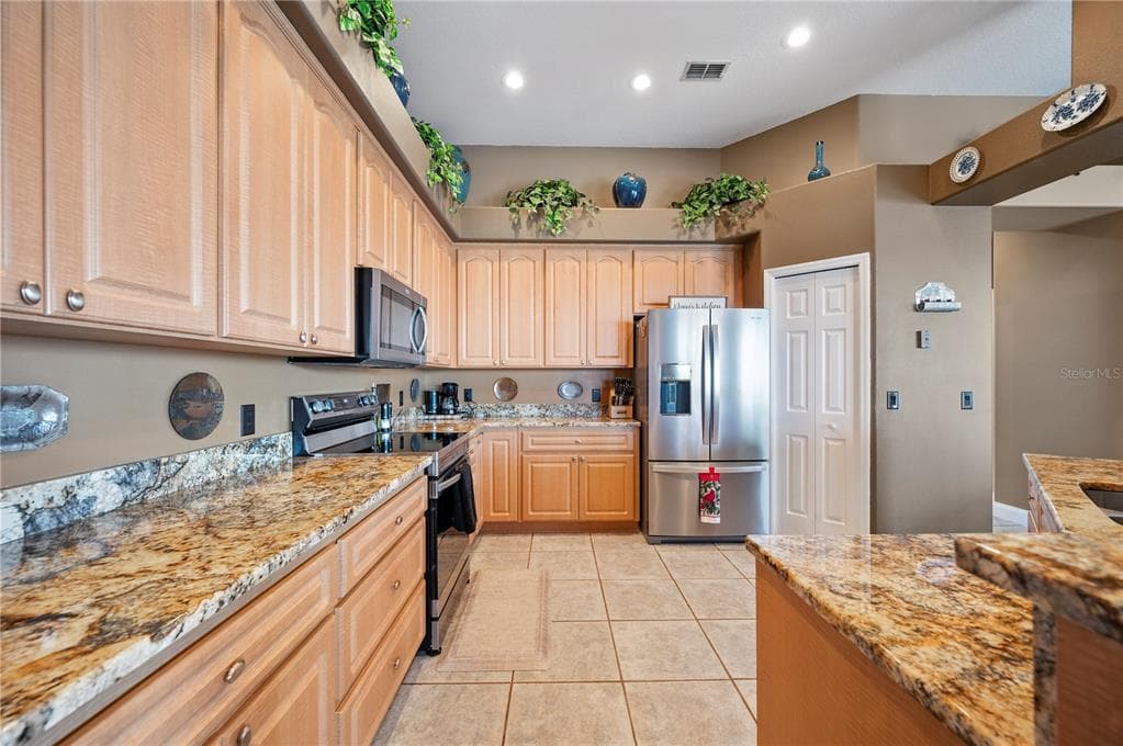 102 BAYBERRY DRIVE photo 17