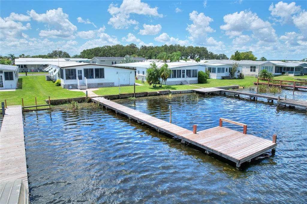 590 ALOHA DRIVE 2