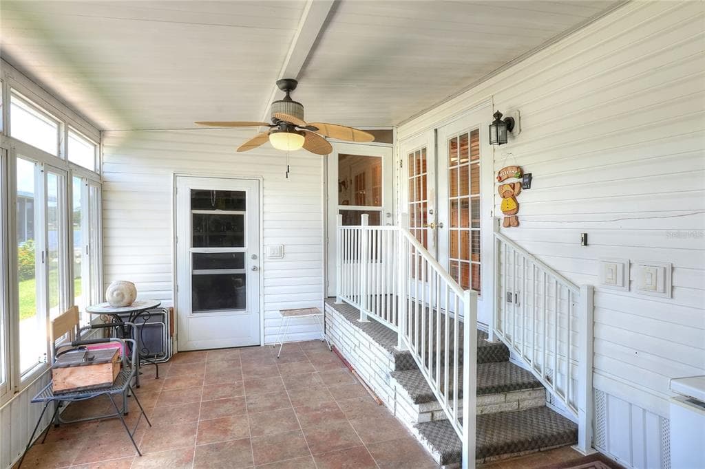 590 ALOHA DRIVE photo 6