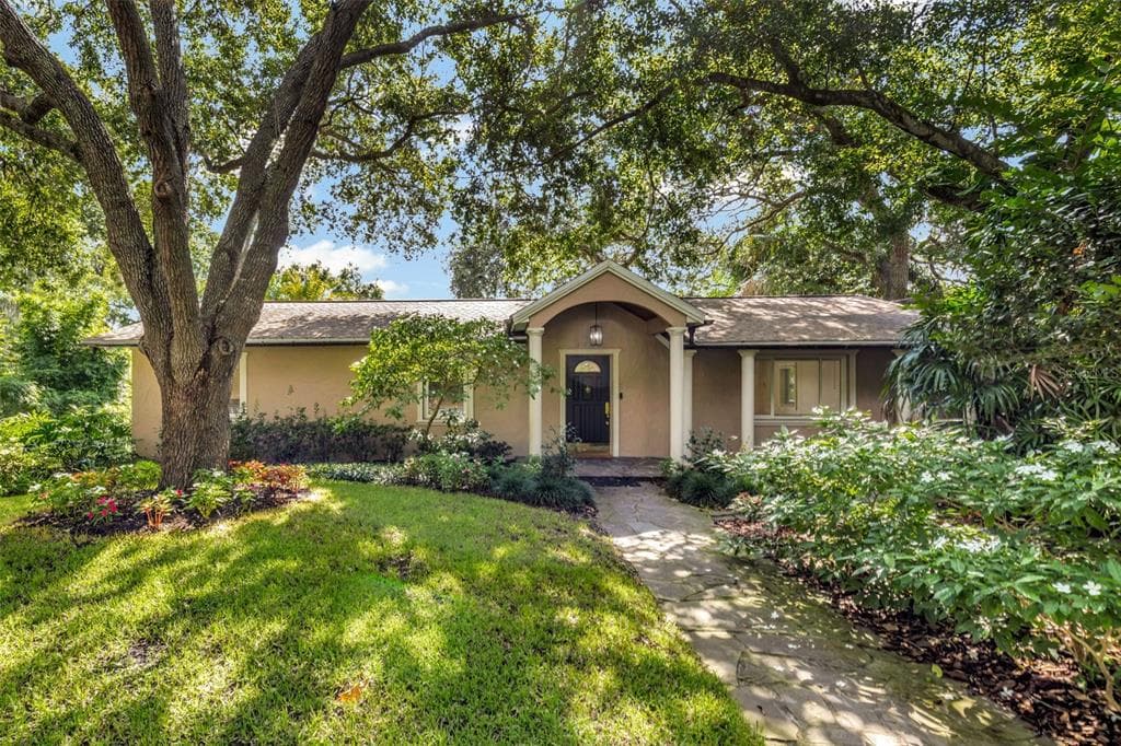 1105 LAKE NETTIE DRIVE 2