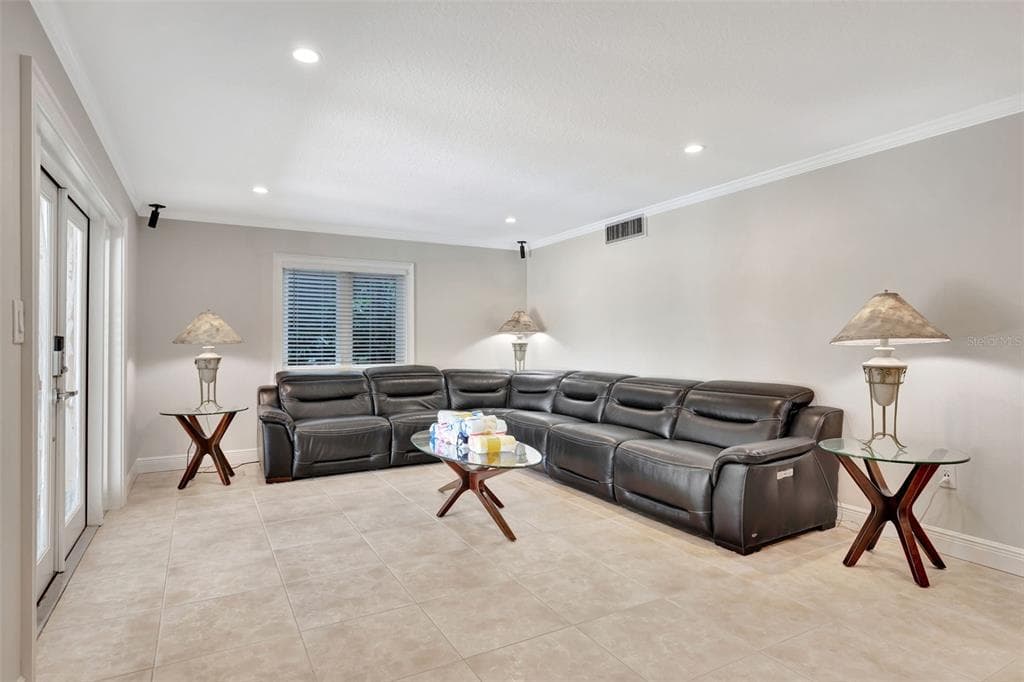 1105 LAKE NETTIE DRIVE photo 13