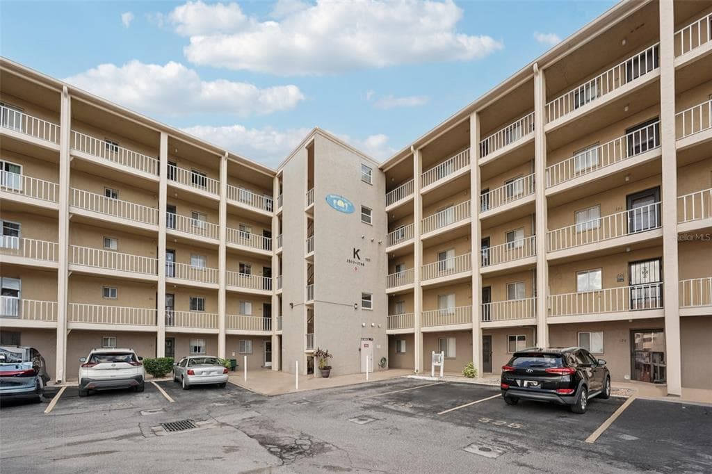 3606 LAKE BAYSHORE DRIVE K224 photo 2