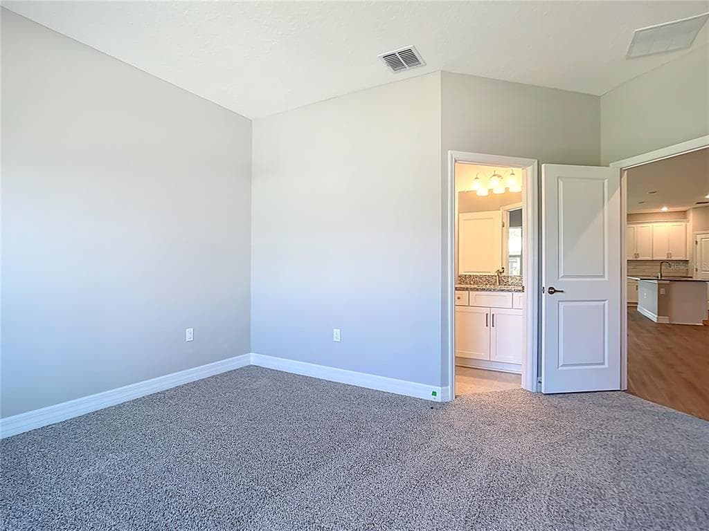 2144 SADNET LANE photo 14