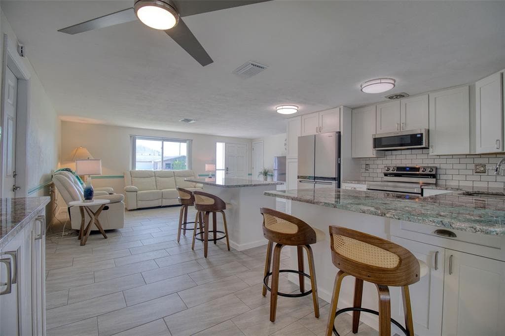 13625 MARIA DRIVE photo 13
