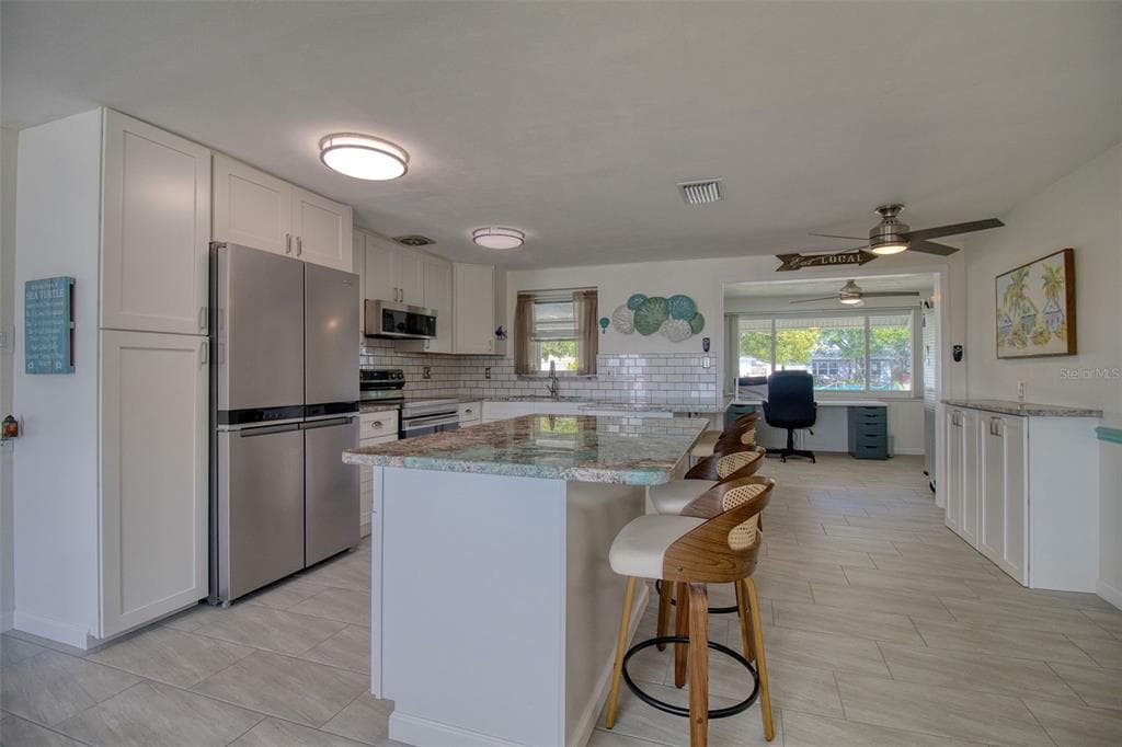 13625 MARIA DRIVE photo 12
