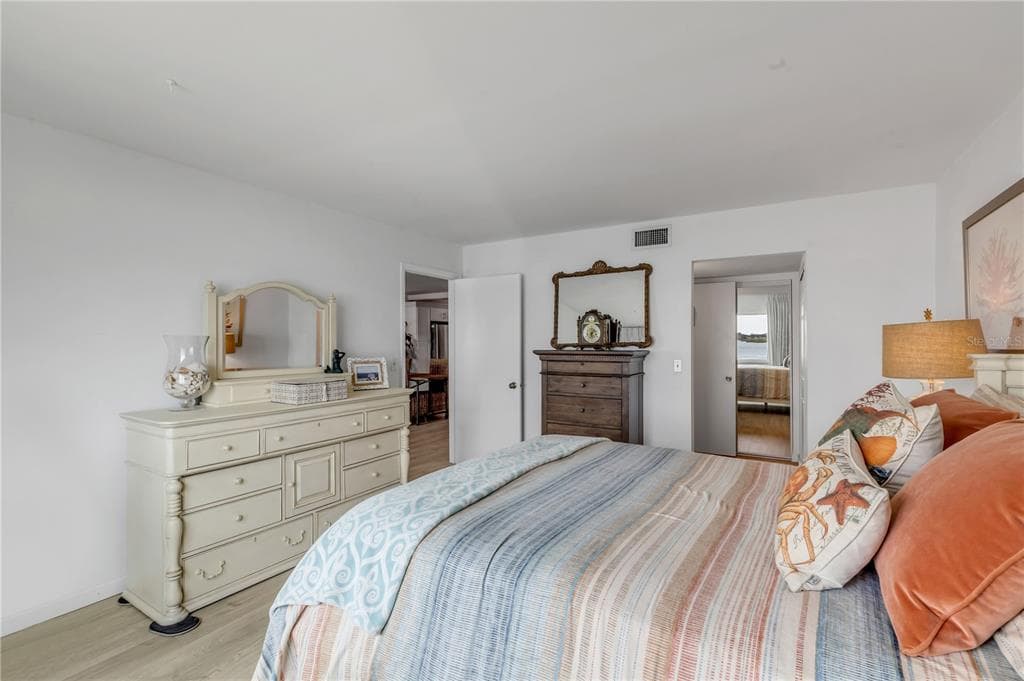 3606 S PENINSULA DRIVE 205 photo 22