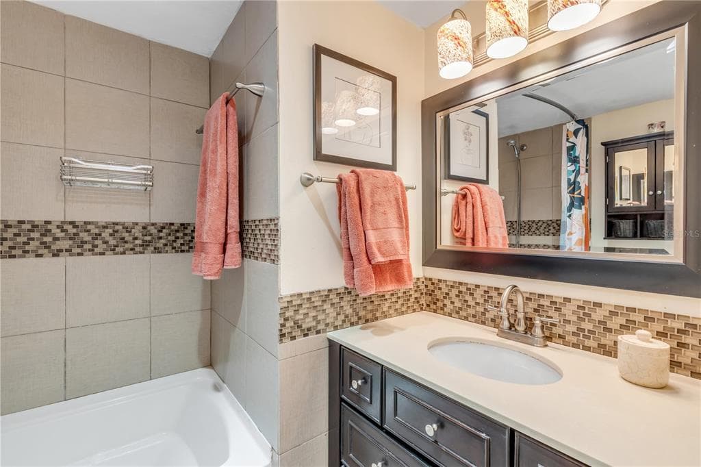 3606 S PENINSULA DRIVE 205 photo 25